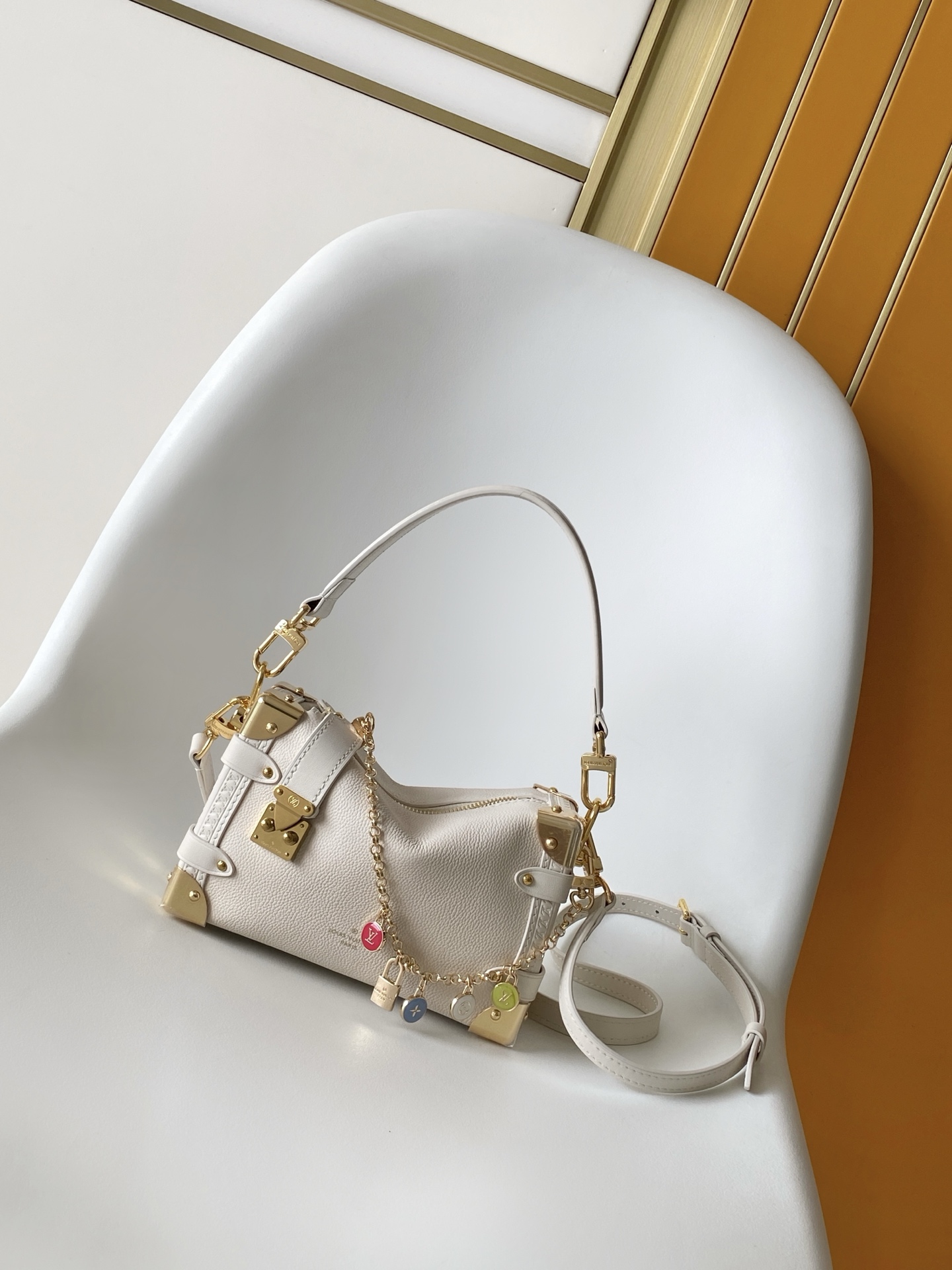 Louis Vuitton LV Classic Handbag Premium Canvas Model MB163 Adjustable Strap Special Occasion Authentic Style